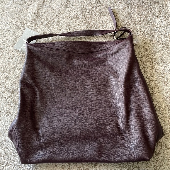 SOLD Everlane Boss Bag - Picture 10 of 12